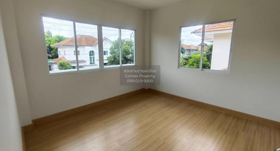 For sale 3 bedrooms house in Prawet, Bangkok