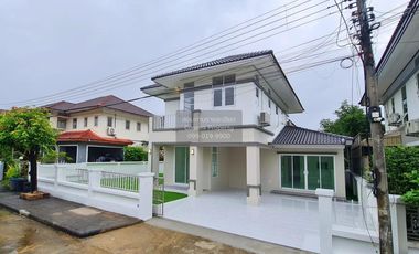 For sale 3 bedrooms house in Lam Luk Ka, Pathum Thani