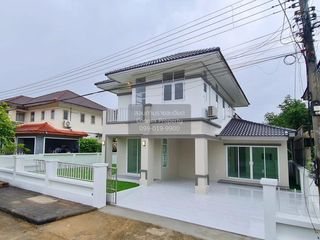 For sale 3 bedrooms house in Lam Luk Ka, Pathum Thani