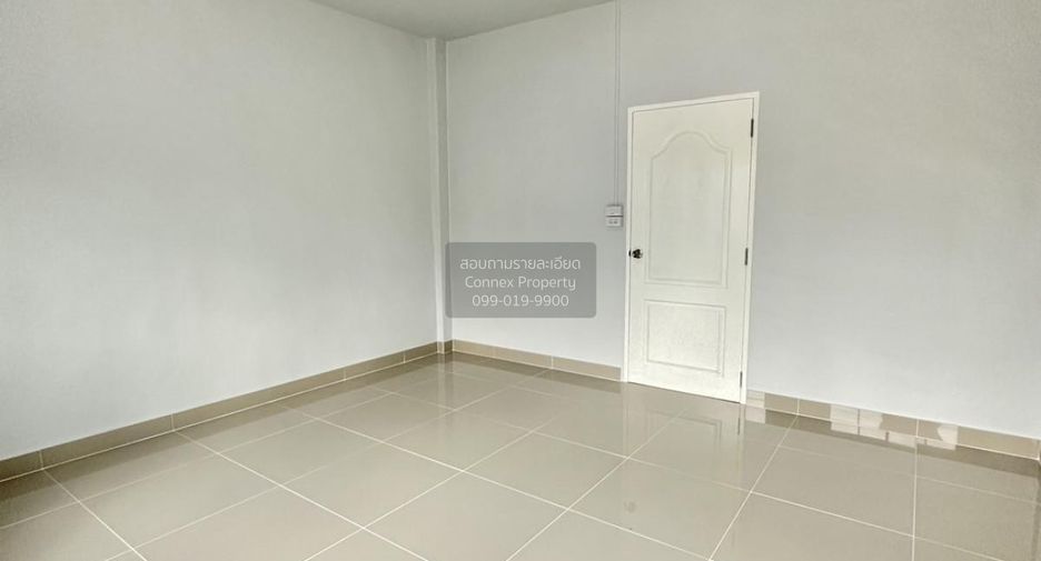 Casa adosada en venta de 2 habitaciones en Bang Bua Thong, Nonthaburi