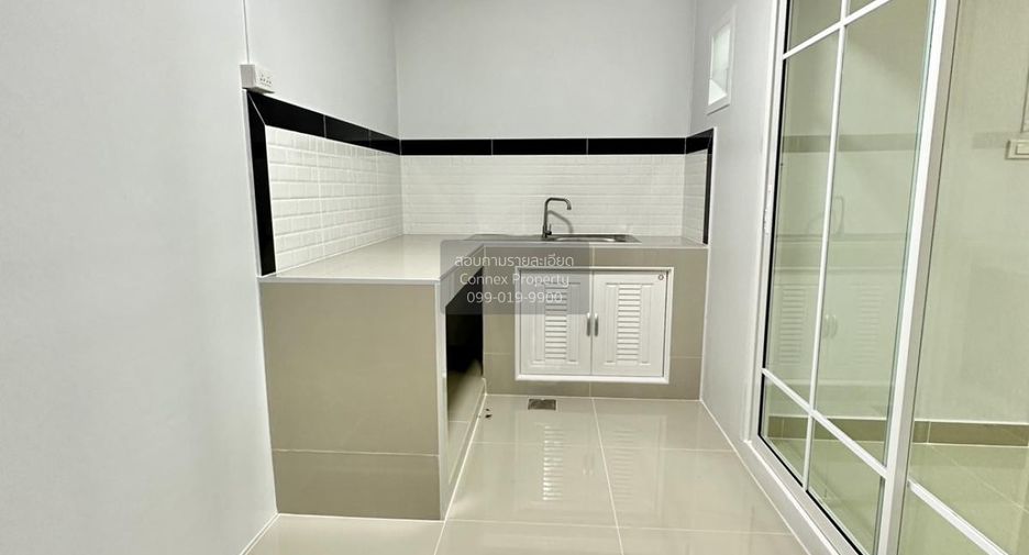 Casa adosada en venta de 2 habitaciones en Bang Bua Thong, Nonthaburi