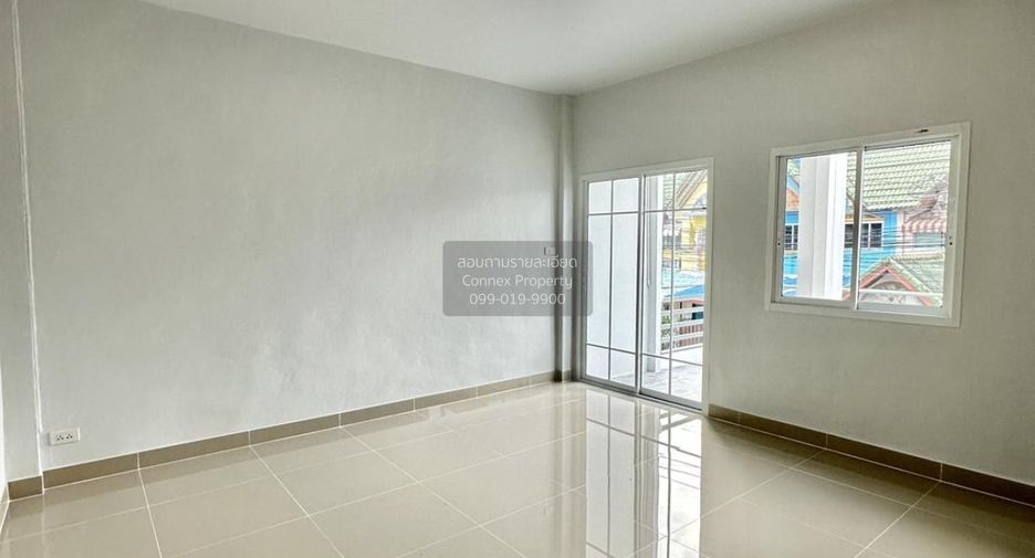Casa adosada en venta de 2 habitaciones en Bang Bua Thong, Nonthaburi