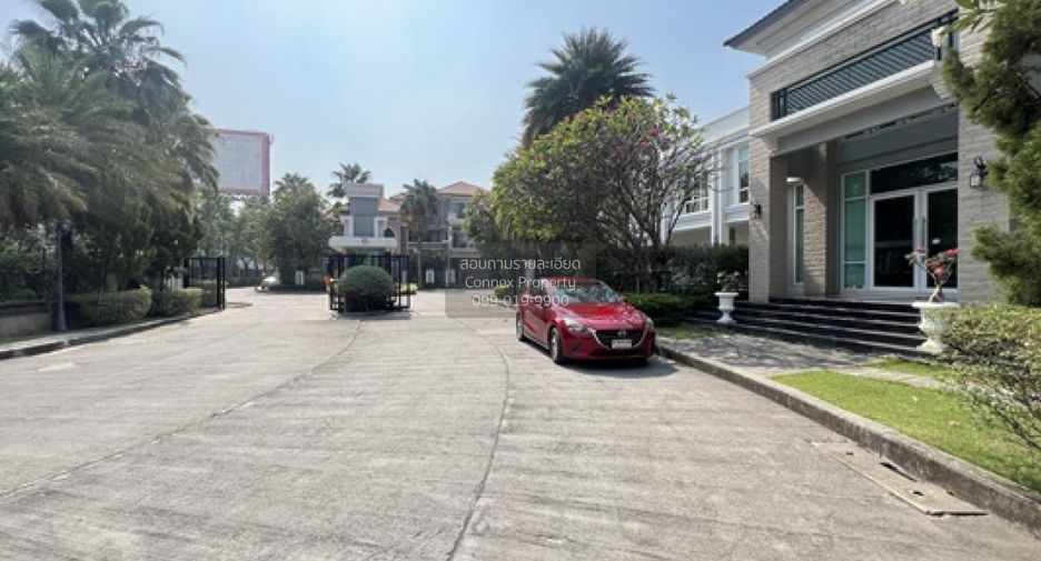 For sale 5 bedrooms house in Khan Na Yao, Bangkok