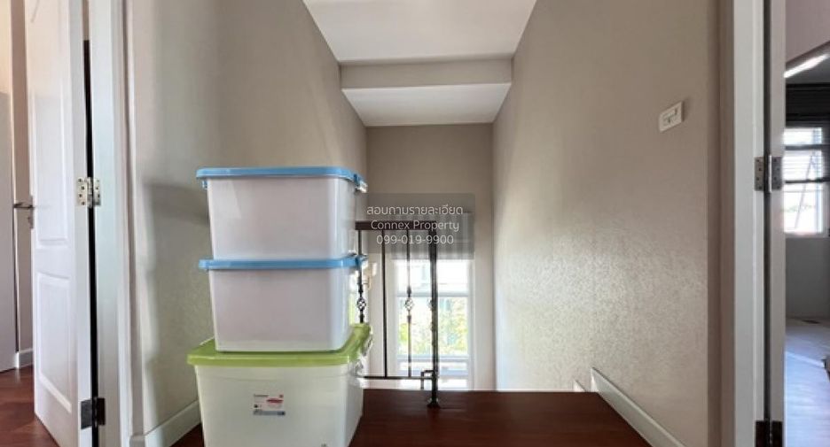 For sale 5 bedrooms house in Khan Na Yao, Bangkok
