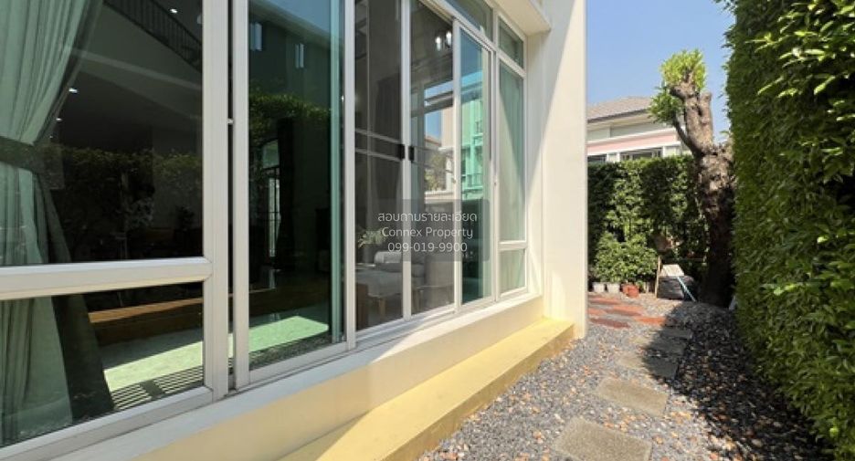 For sale 5 bedrooms house in Khan Na Yao, Bangkok