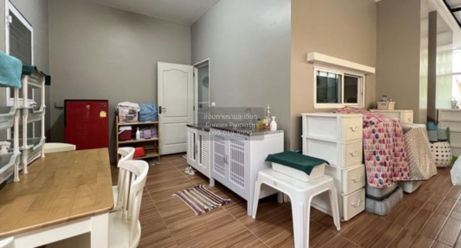 For sale 5 bedrooms house in Khan Na Yao, Bangkok
