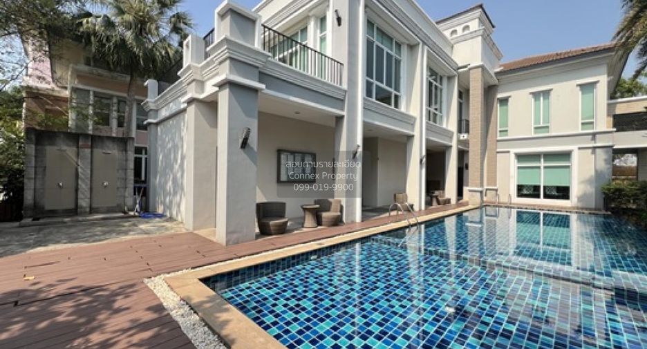 For sale 5 bedrooms house in Khan Na Yao, Bangkok