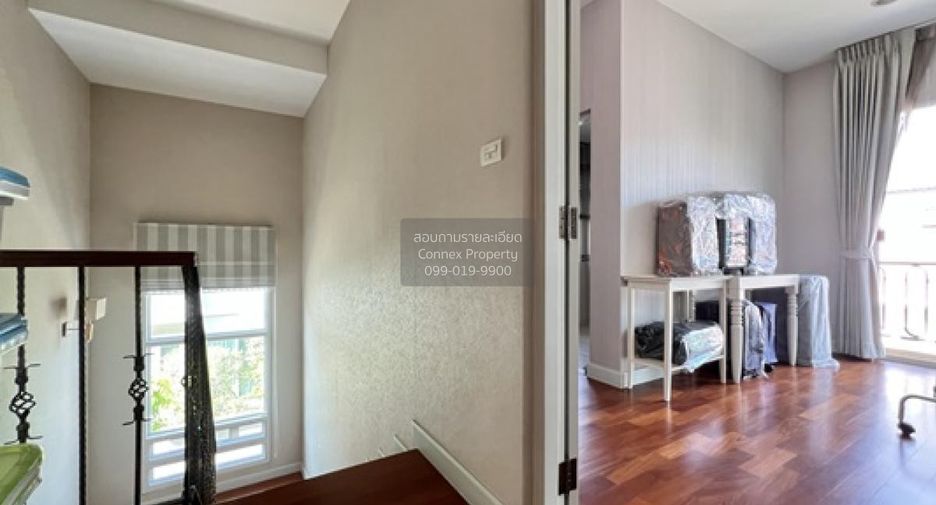 For sale 5 bedrooms house in Khan Na Yao, Bangkok