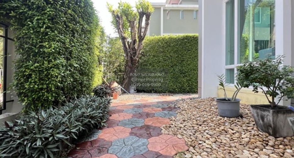 For sale 5 bedrooms house in Khan Na Yao, Bangkok