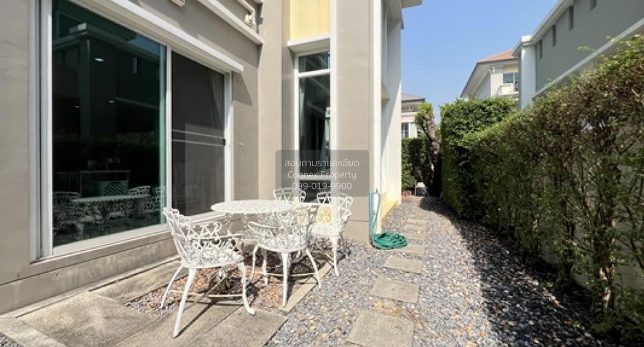 For sale 5 bedrooms house in Khan Na Yao, Bangkok