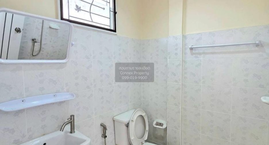 For sale 3 bedrooms townhouse in Bang Bo, Samut Prakan