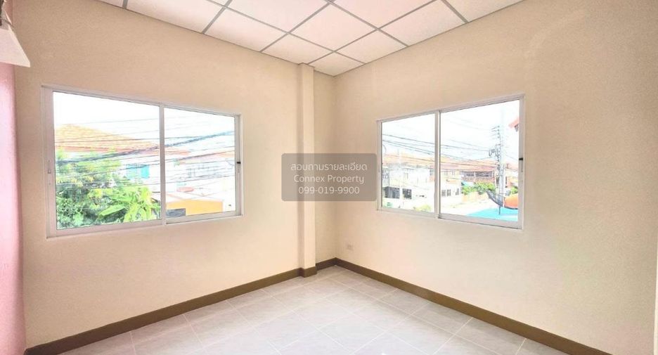 For sale 3 bedrooms townhouse in Bang Bo, Samut Prakan