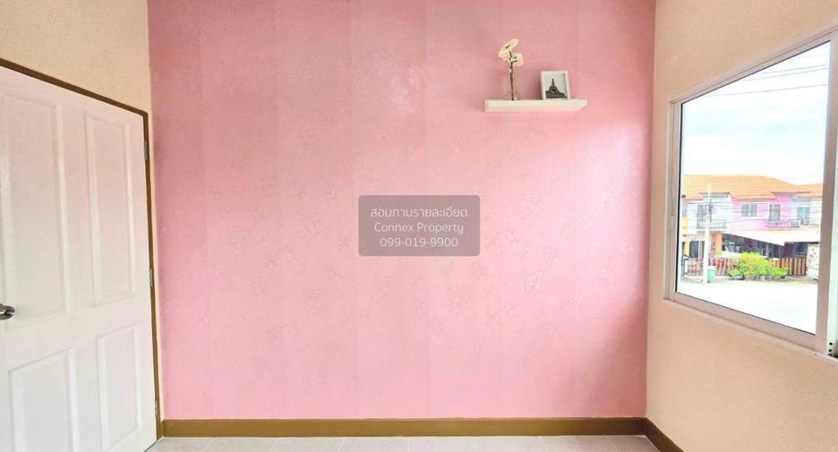 For sale 3 bedrooms townhouse in Bang Bo, Samut Prakan