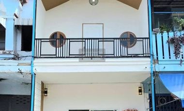Reihenhaus zum Kauf mit 2 Zimmer in Mueang Samut Prakan, Samut Prakan