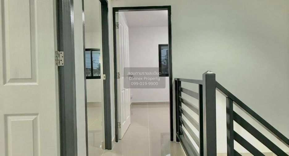 For sale 3 bedrooms townhouse in Sai Noi, Nonthaburi