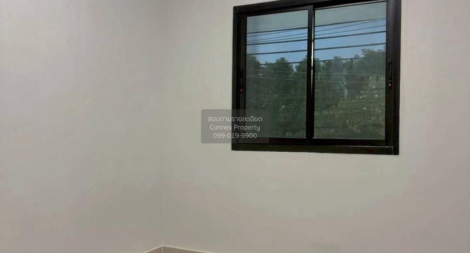 For sale 3 bedrooms townhouse in Sai Noi, Nonthaburi