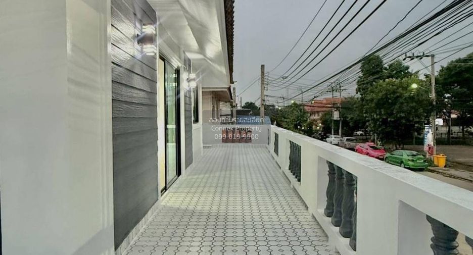 For sale 3 bedrooms townhouse in Sai Noi, Nonthaburi