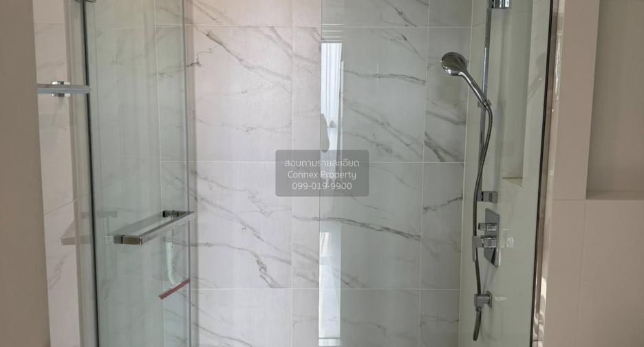 For sale 1 bed condo in Phra Khanong, Bangkok