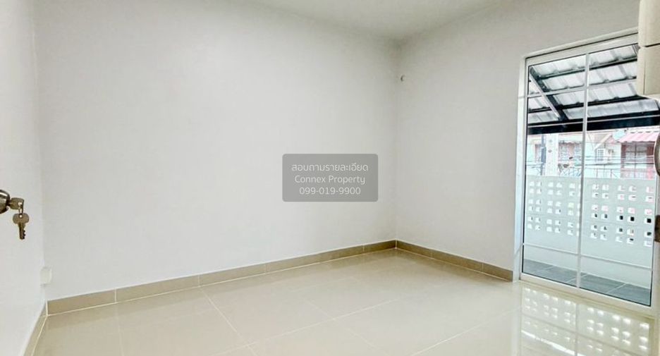 For sale 3 bedrooms townhouse in Bang Bua Thong, Nonthaburi