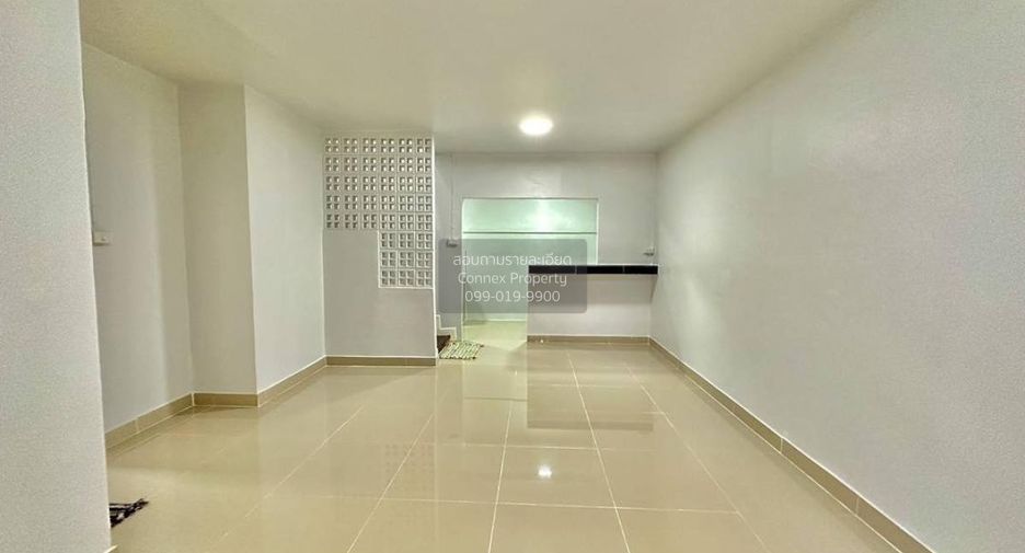 For sale 3 ベッドルーム townhouse in Bang Bua Thong, Nonthaburi