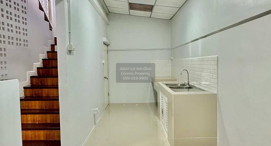 For sale 3 ベッドルーム townhouse in Bang Bua Thong, Nonthaburi