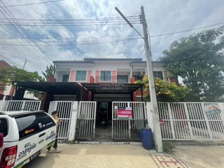 出售 2 卧室 联排别墅 在 Bang Lamung, Chon Buri