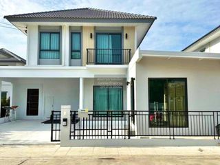 For sale 4 bedrooms house in Bang Sao Thong, Samut Prakan