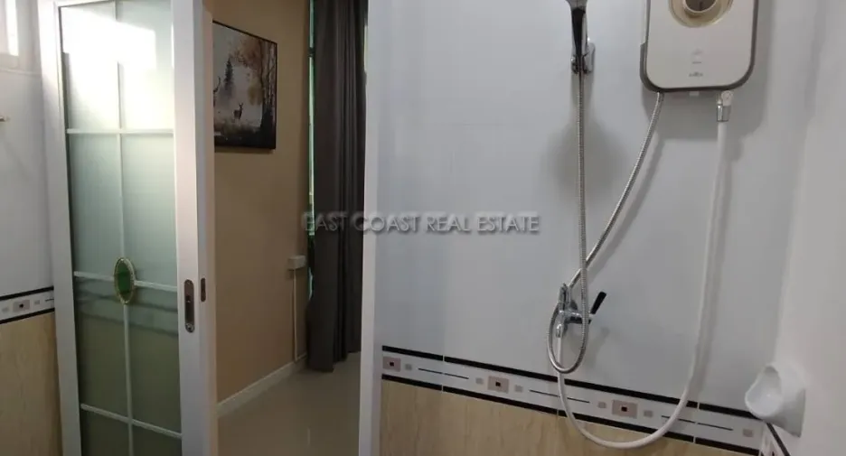 Condo en venta de 2 habitaciones en Bang Lamung, Chonburi