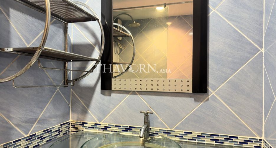 For sale studio condo in Bang Lamung, Chonburi