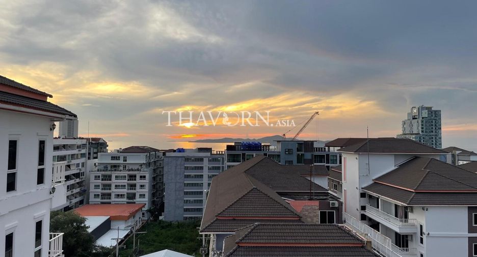For sale 4 bedrooms condo in Bang Lamung, Chonburi