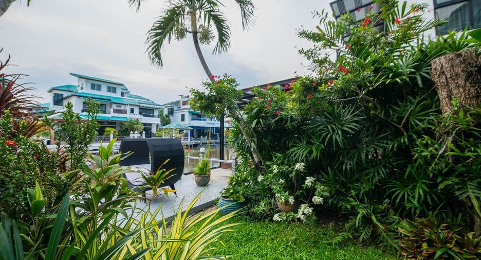 For sale 3 bedrooms house in Sattahip, Chonburi