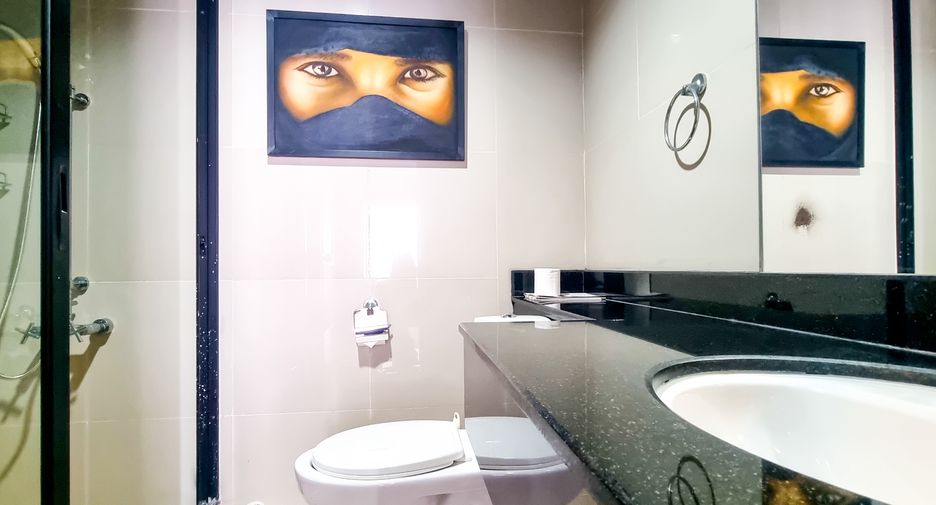 For sale 3 bedrooms condo in Pratumnak, Pattaya