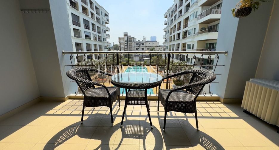 For sale 1 bed condo in Bang Lamung, Chonburi