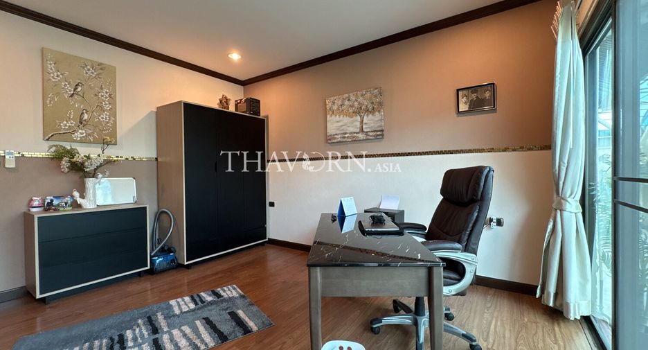 For sale 3 bedrooms house in Sattahip, Chonburi