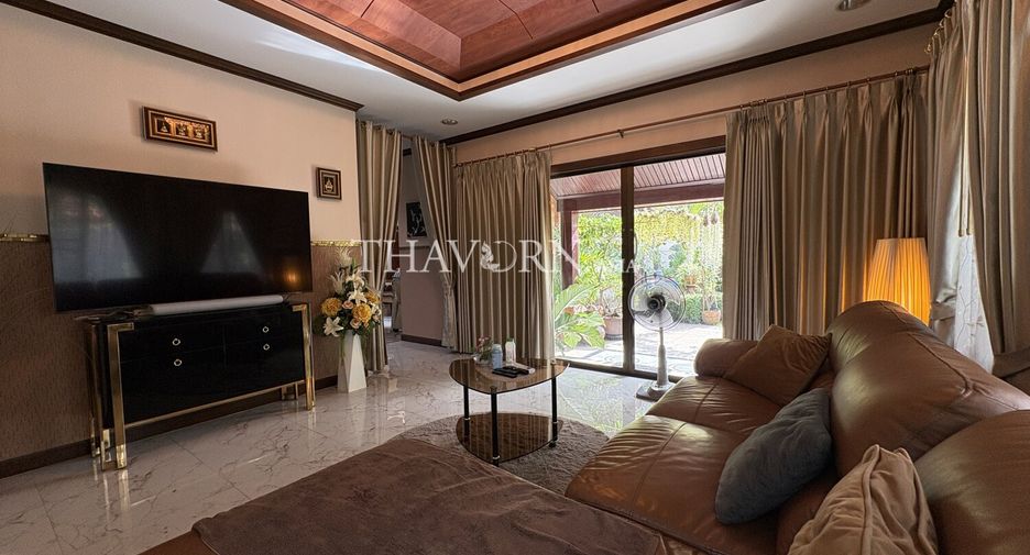 For sale 3 bedrooms house in Sattahip, Chonburi