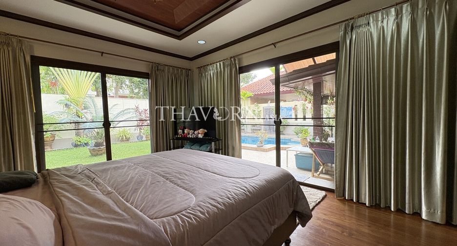 For sale 3 bedrooms house in Sattahip, Chonburi