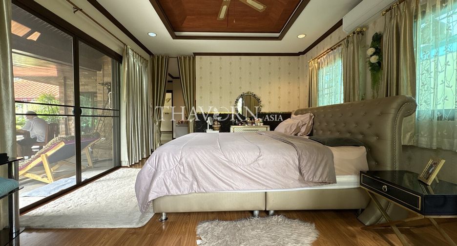 For sale 3 bedrooms house in Sattahip, Chonburi