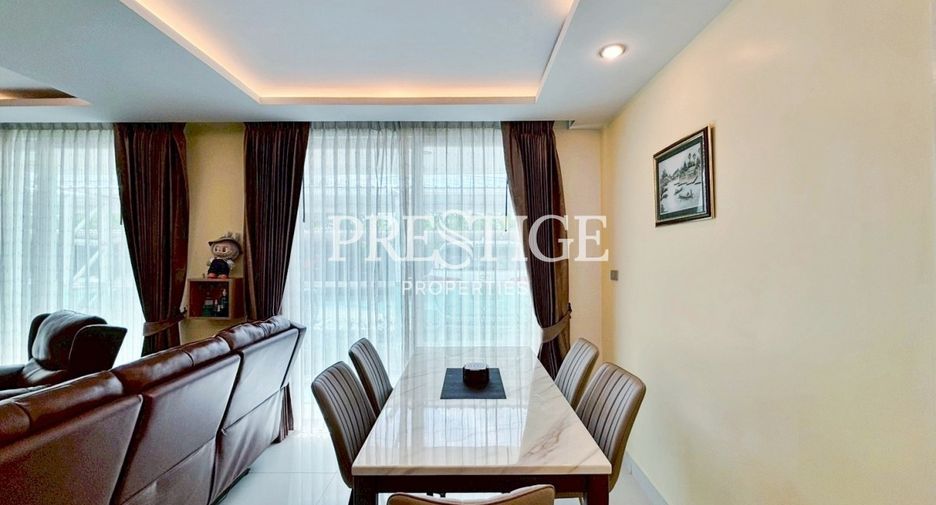 À vendre 2 chambres condo à Jomtien, Pattaya