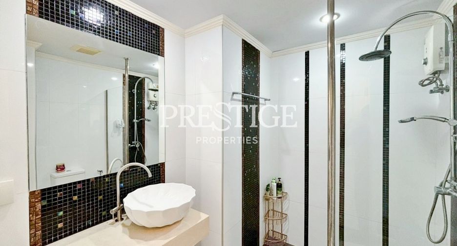 À vendre 2 chambres condo à Jomtien, Pattaya