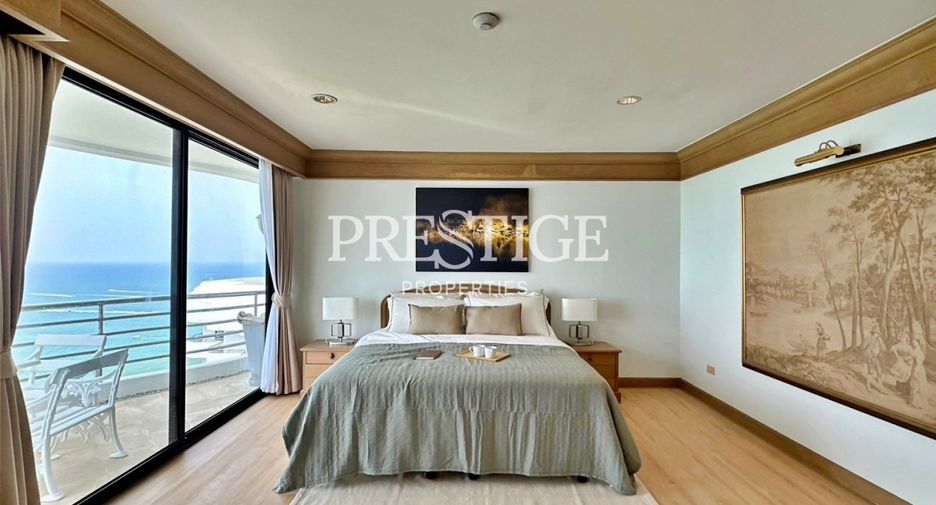 Wohnung zum Kauf mit 4 Zimmer in Pratumnak, Pattaya