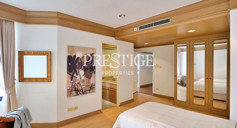 Wohnung zum Kauf mit 4 Zimmer in Pratumnak, Pattaya