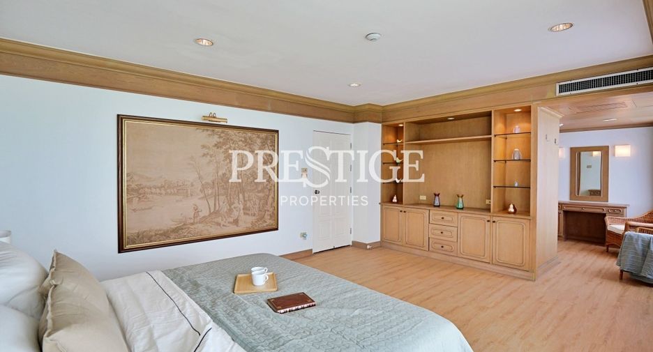 Wohnung zum Kauf mit 4 Zimmer in Pratumnak, Pattaya