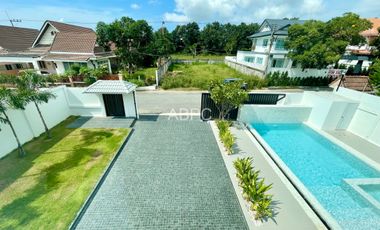 出租 和 出售 5 卧室 独立屋 在 Bang Lamung, Chon Buri