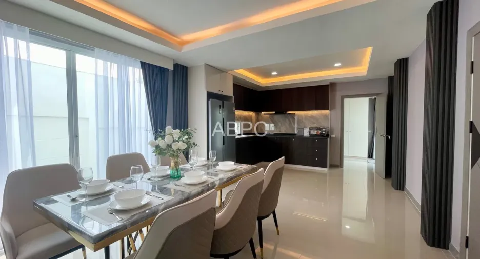 For rent and for sale 5 bedrooms house in Bang Lamung, Chonburi
