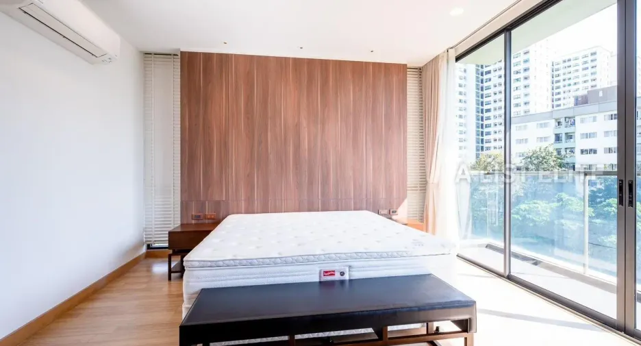For sale 4 bedrooms condo in Suan Luang, Bangkok