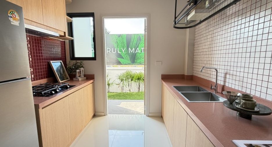 Haus zum Kauf mit 4 Zimmer in Bang Lamung, Chonburi