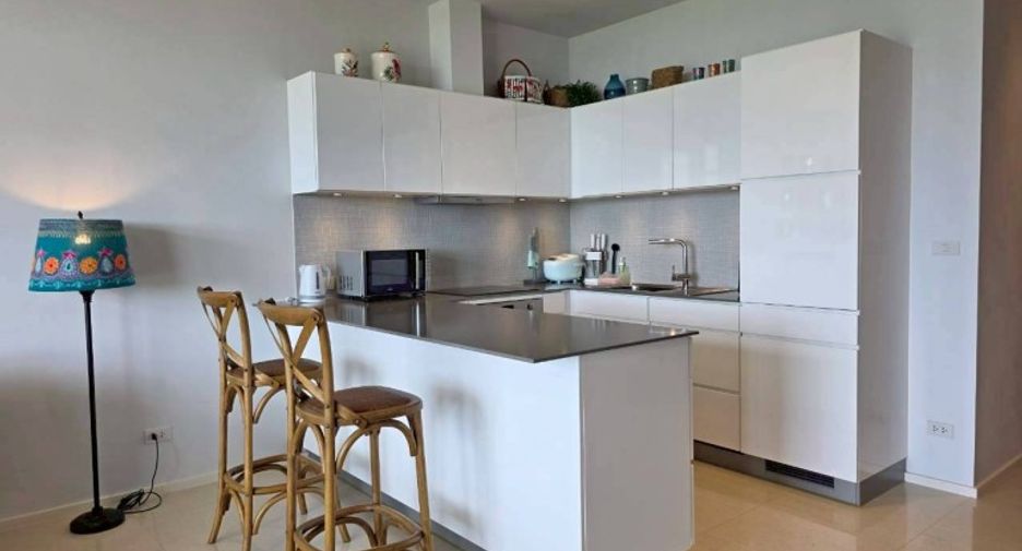 For sale 1 bed condo in Sattahip, Chonburi