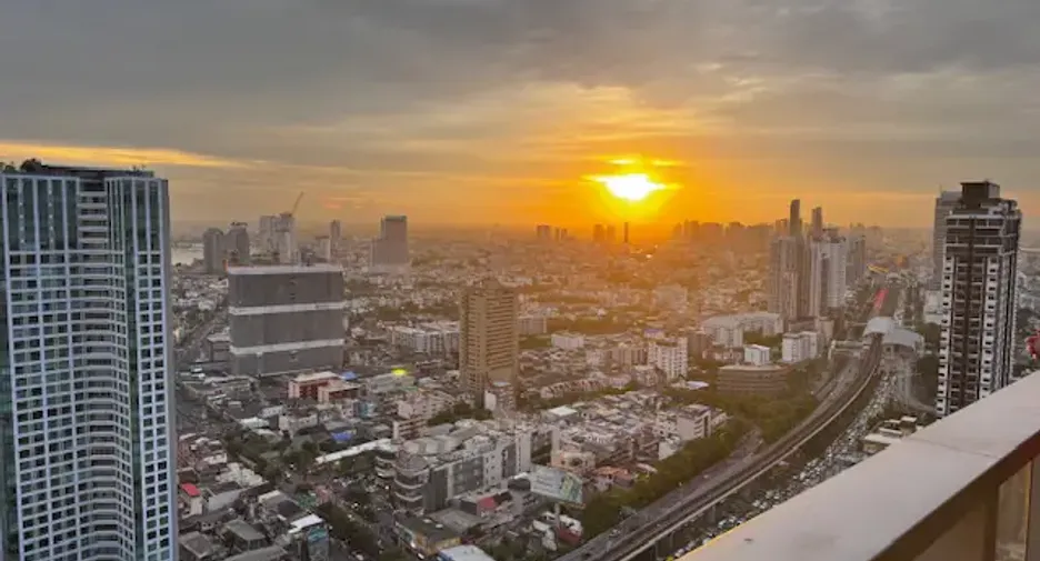 À vendre 3 chambres condo à Sathon, Bangkok