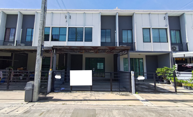For sale 3 ベッドルーム townhouse in Bang Bua Thong, Nonthaburi