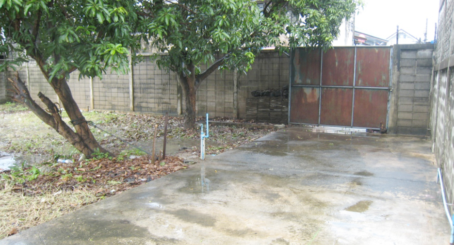 For sale office in Pak Kret, Nonthaburi